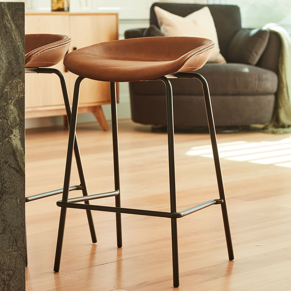 Carter PU Barstool, Tan